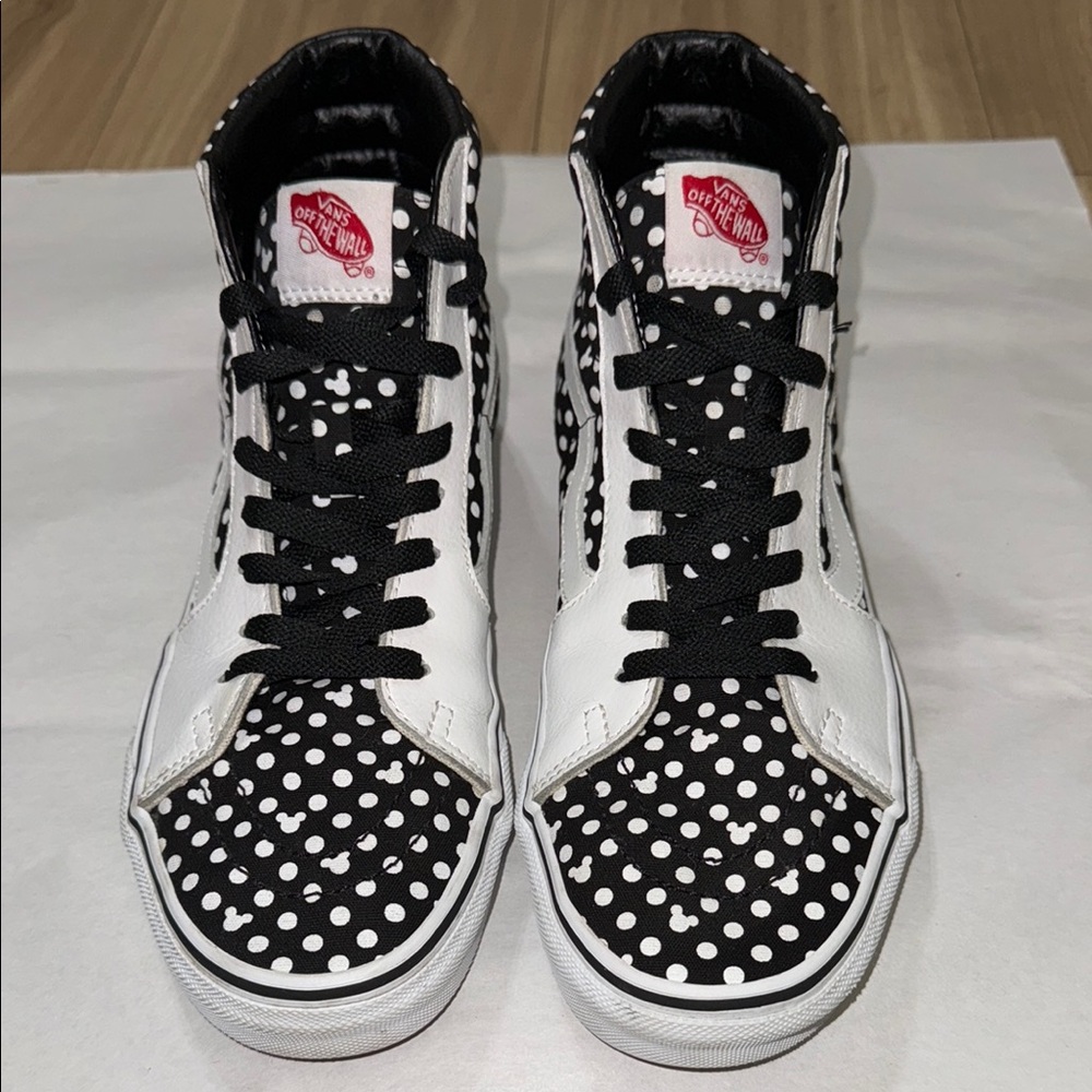 VANS Off The Wall DISNEY X Custom 2018 Mickey Silhouette Polkadots unisex Sz W 9